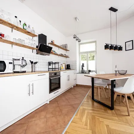 Firstclass 2-room-apartment *